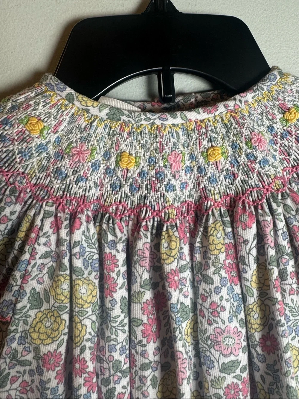 Ruth and Ralph Girls' Smocked Americana Dress in floral size 6